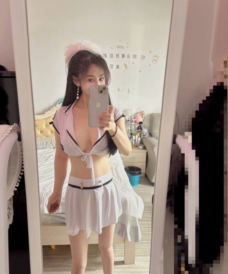 女友感老师