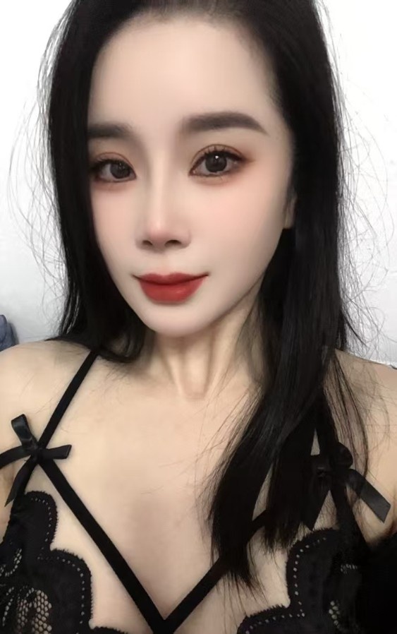 温柔性感小姐姐