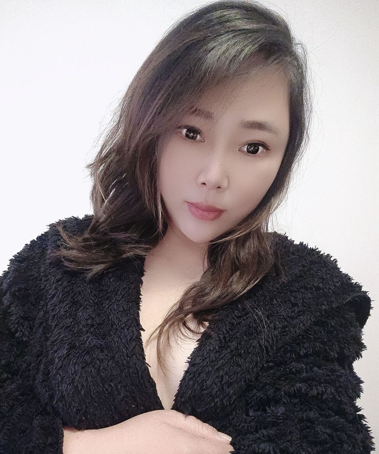 浦东川沙微胖少妇