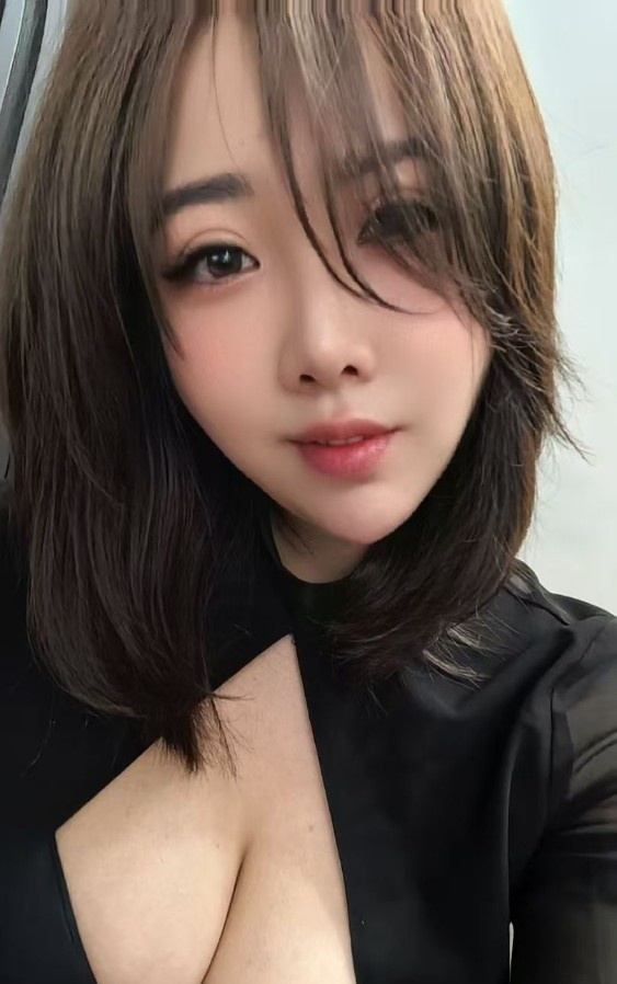 白云混血惠子