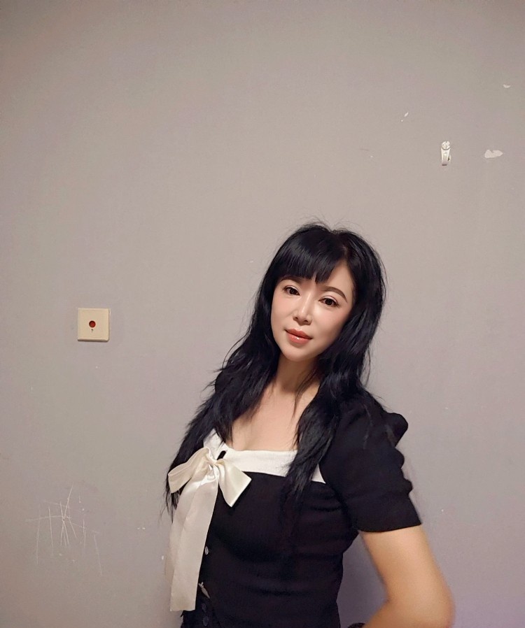 奉贤顶级服务系梅朵