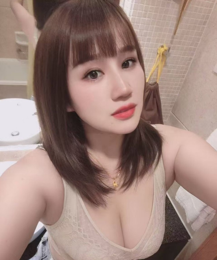 成都丰满小少妇慧慧
