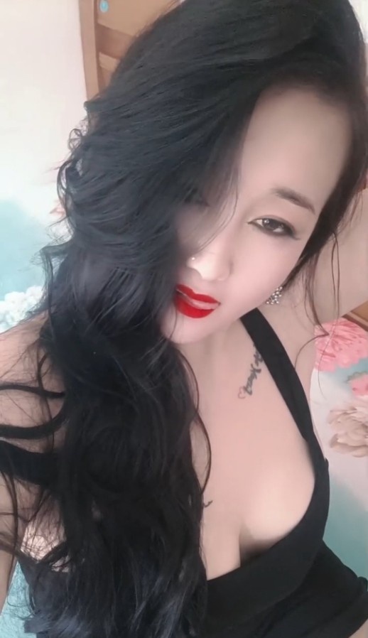 洪山泄火大奶少妇
