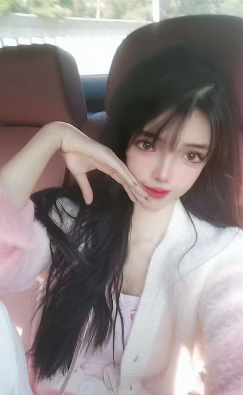 甜美颜值雪儿