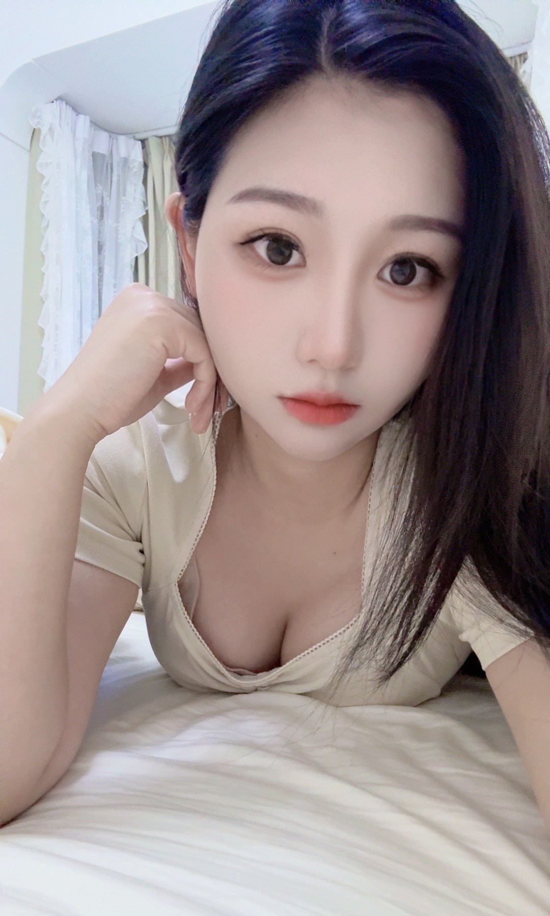 二刷大胸依依