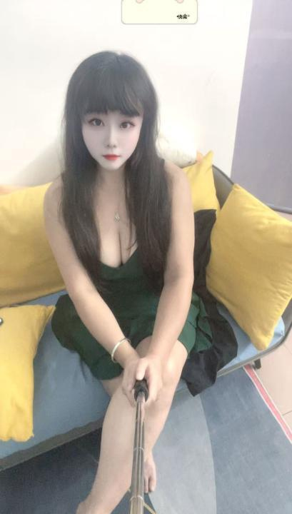 白云丰满美少妇