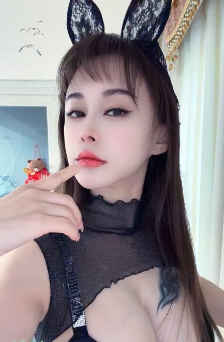 滨江巨乳芊芊