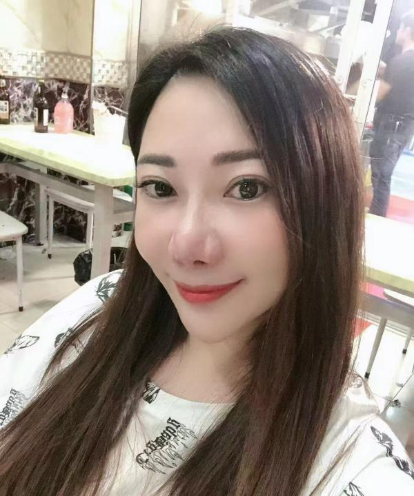 东北大奶少妇