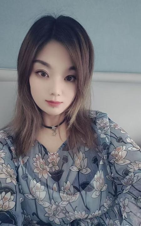 大屁股芳芳