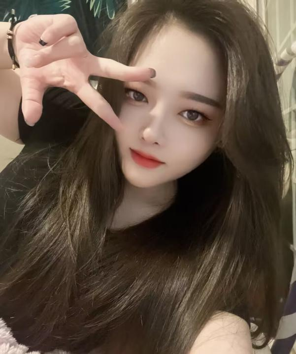 性感蜜桃臀少妇