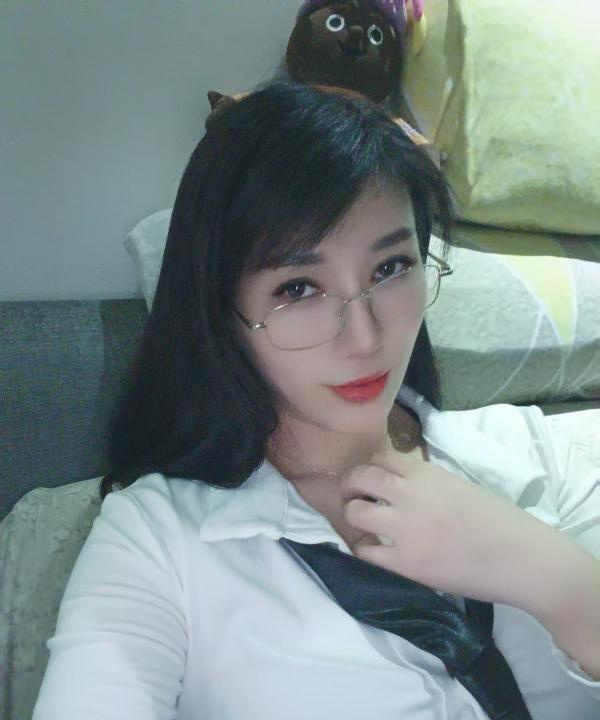 性欲旺盛的淫妇