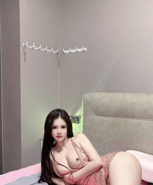 再遇上城肥臀美少妇