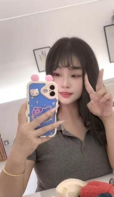 童颜巨乳伊伊