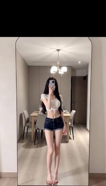 浦东长腿细腰小琴