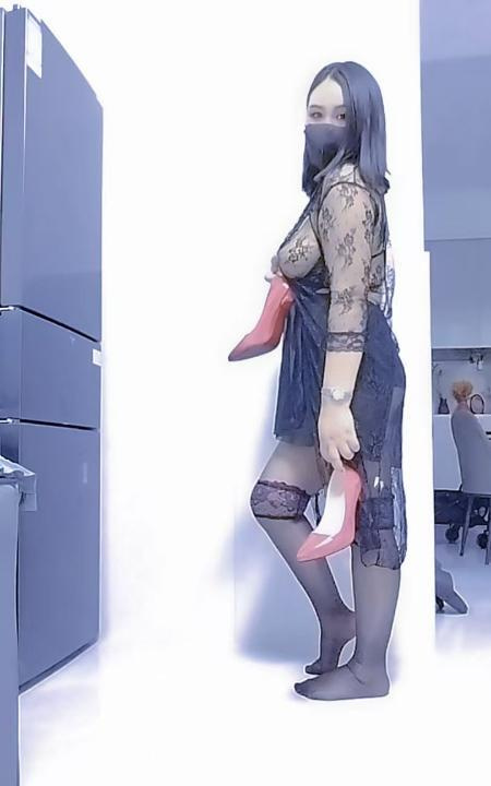 临平大奶泄火骚妇