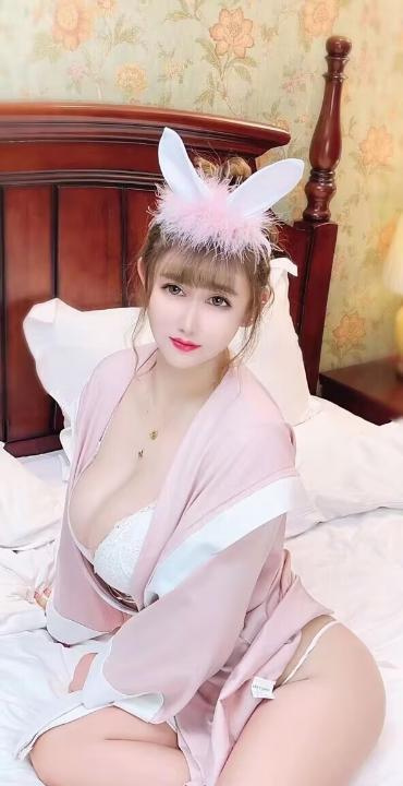 武侯雨欣