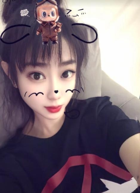 哈西的小姑娘