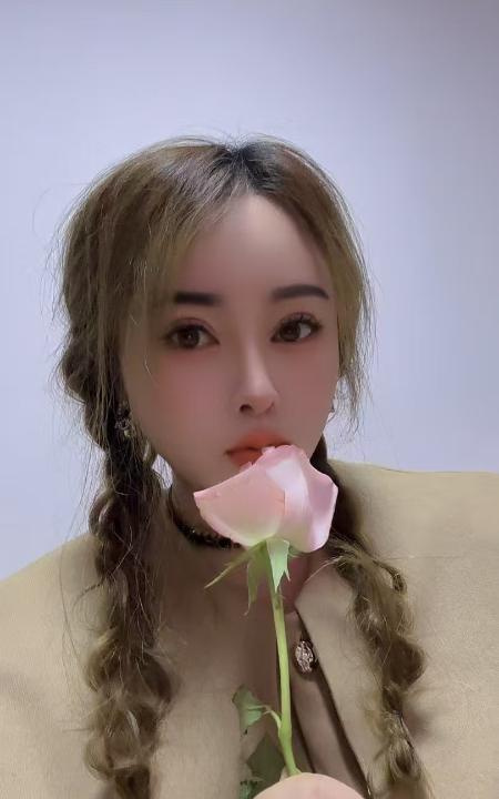 马房山嫂子毒龙爽