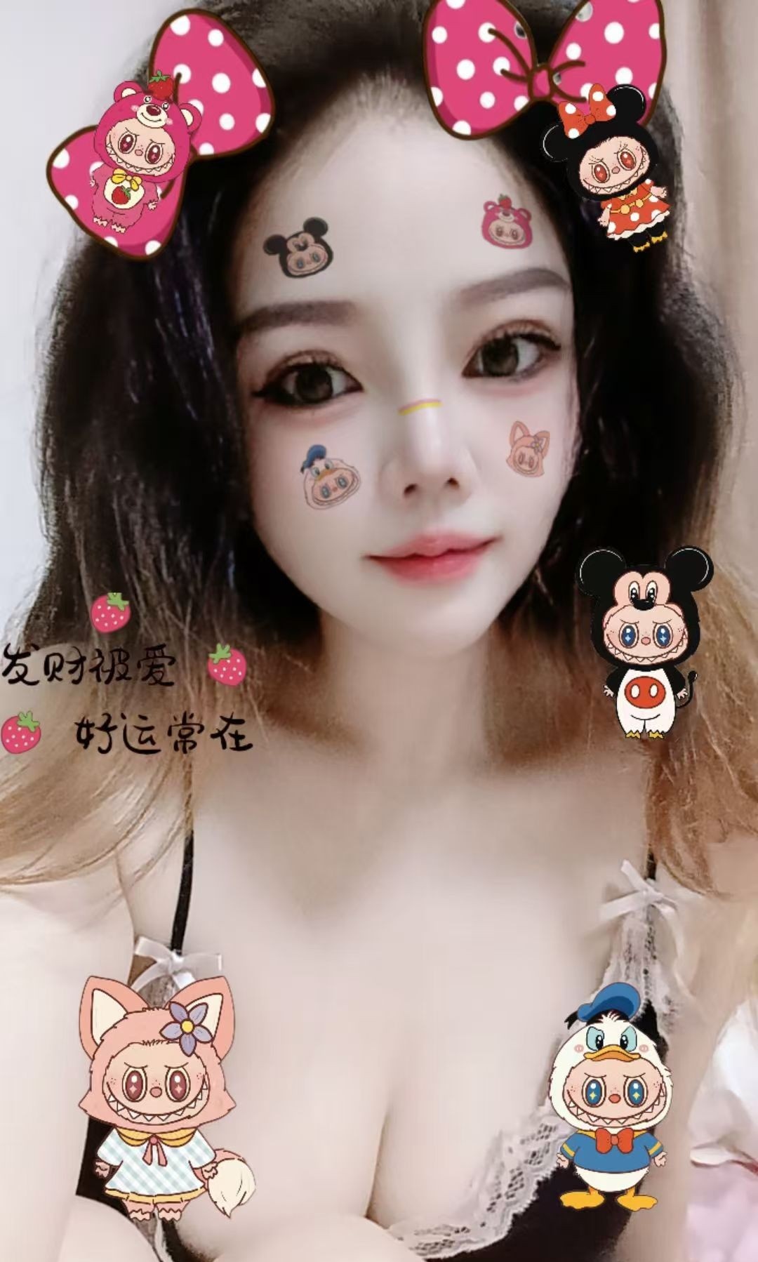 美乳少妇红红