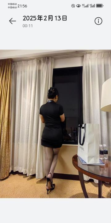服务系人妻熟女
