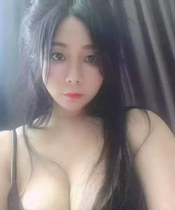 E罩杯欧美身材骚妇