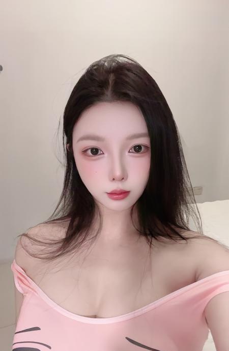 天河大胸长腿模特姐姐