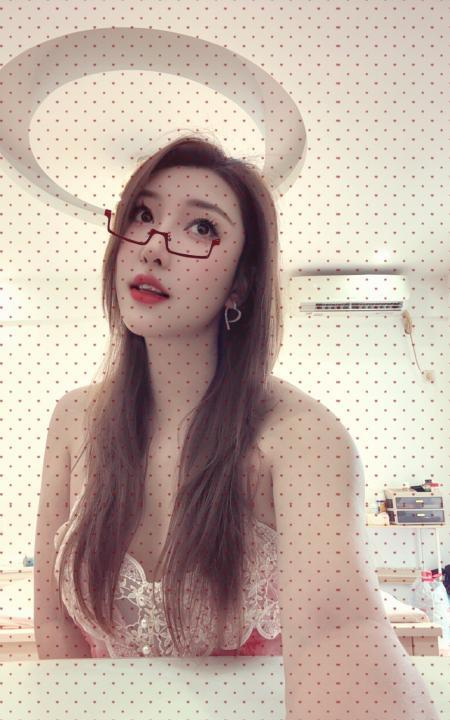 汉阳颜值御姐雯宝
