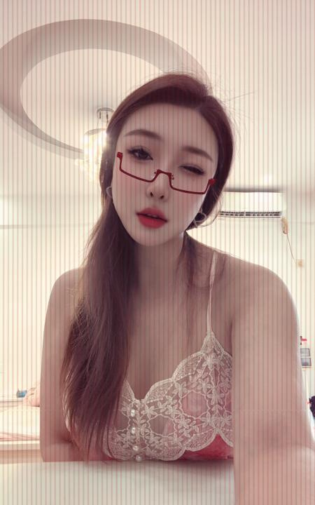 汉阳颜值御姐雯宝
