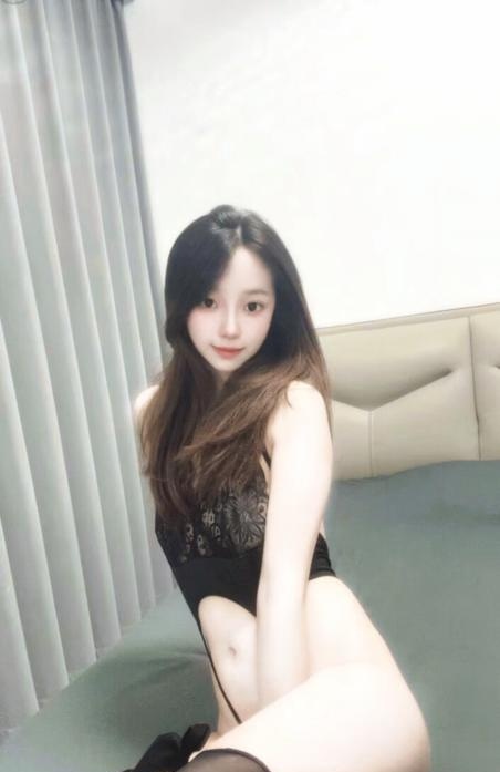 恰食人间水蜜桃