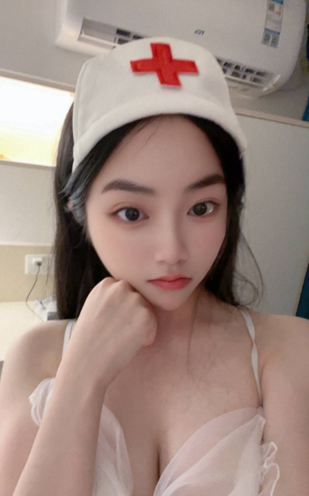 寮步角色扮演琪琪