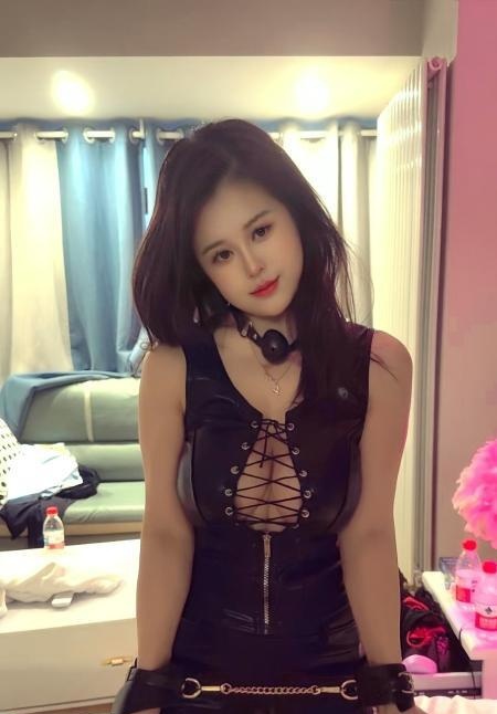 SM调教骚妇安妮