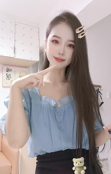 170大胸美夏蝉