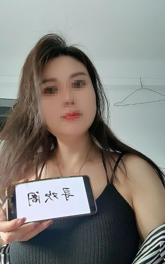 闵行凸凹有致青青