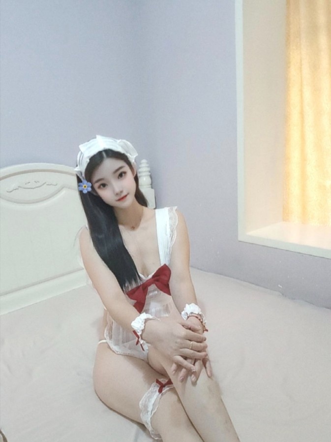 细腰大奶极品骚女