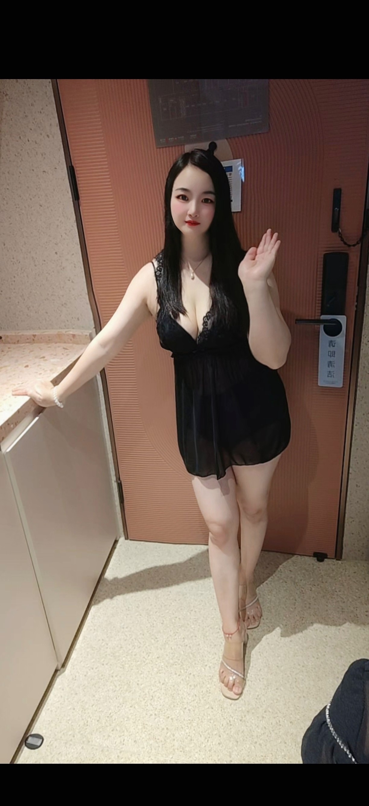 大奶御姐媛媛