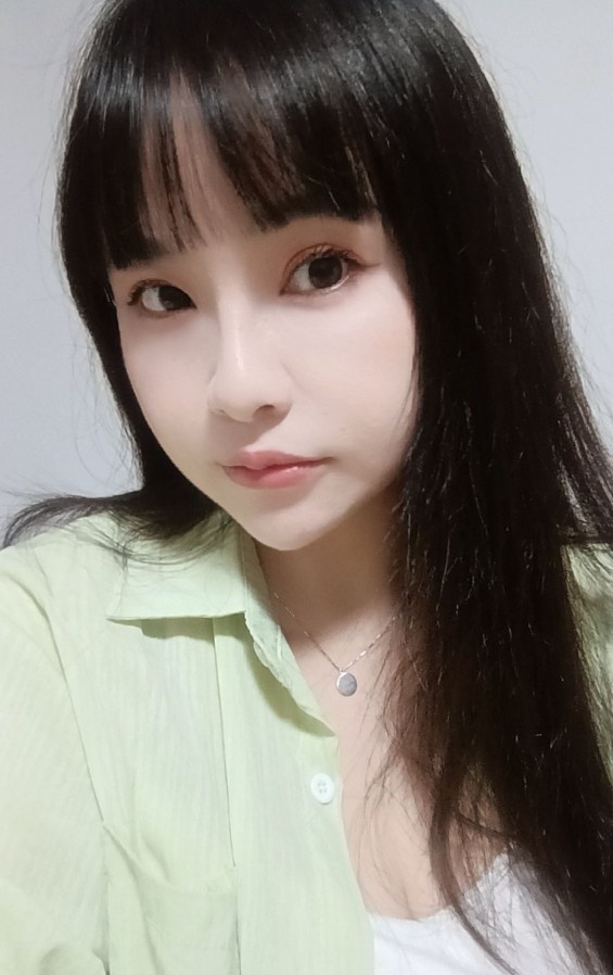 宝山丰乳肥臀人妻少妇