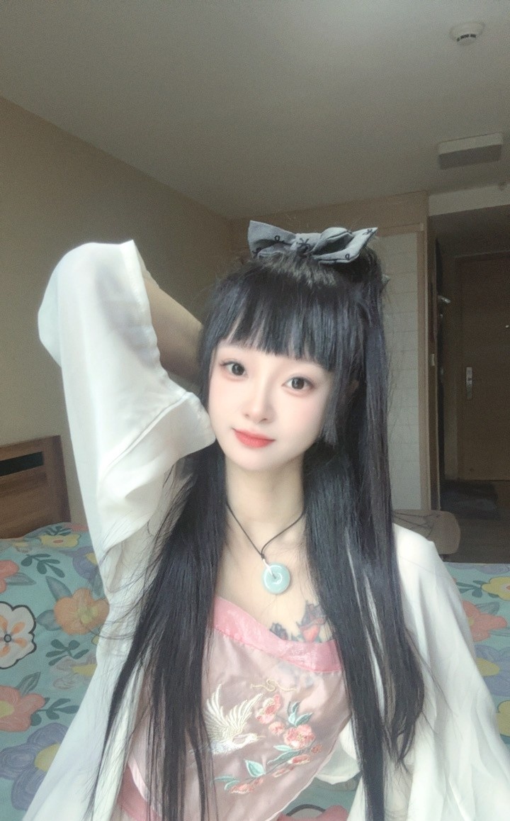 双飞姐妹花盼盼