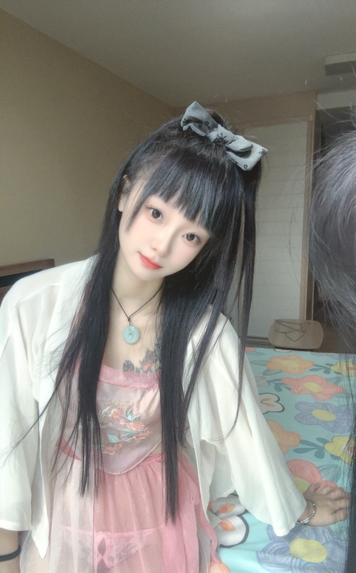 双飞姐妹花盼盼