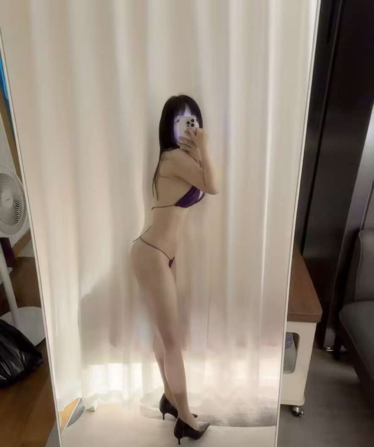 龙华小艾米
