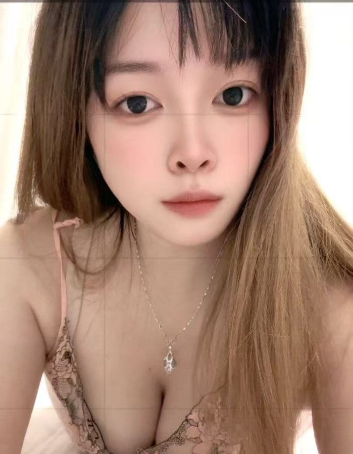 可肛交的骚妹子