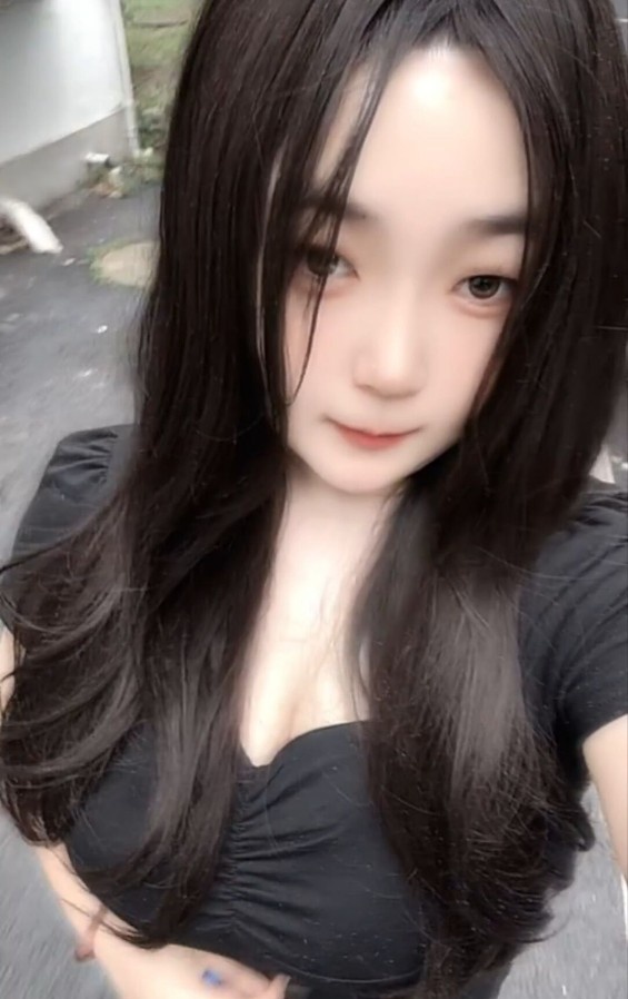 二刷闵行G奶坦克车