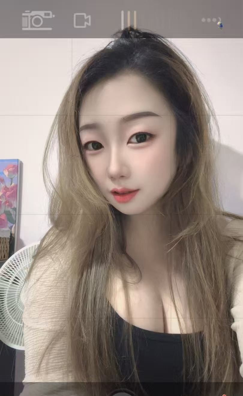肤白大奶呗呗