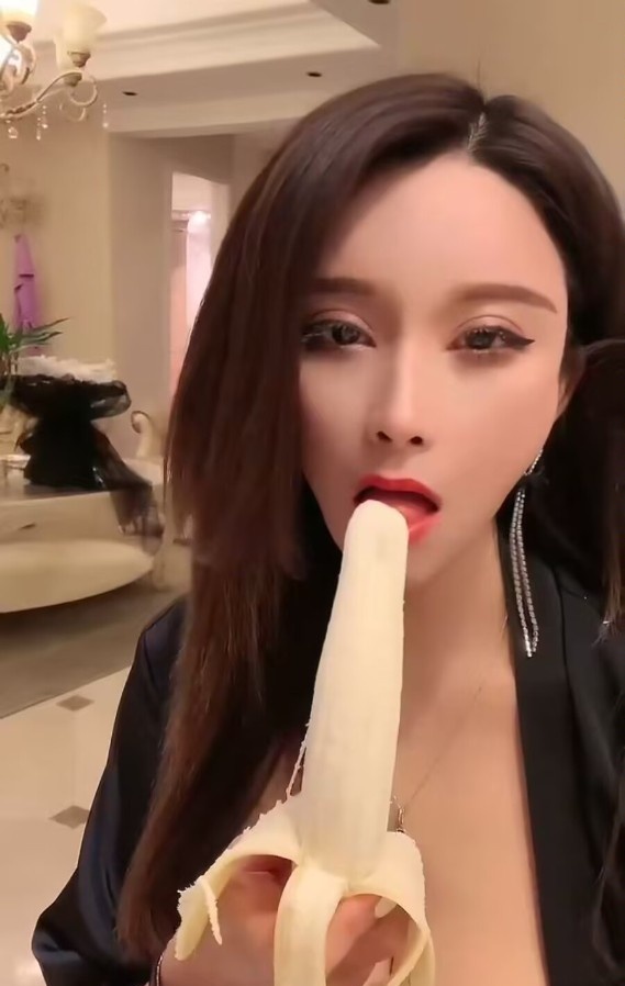 滨江区风情小姐姐