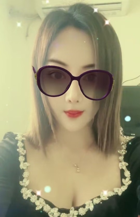 妞妞大胸38D