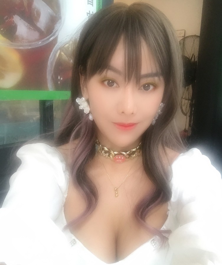 妞妞大胸38D