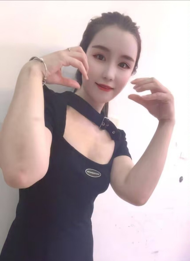 纯欲闷骚型少妇
