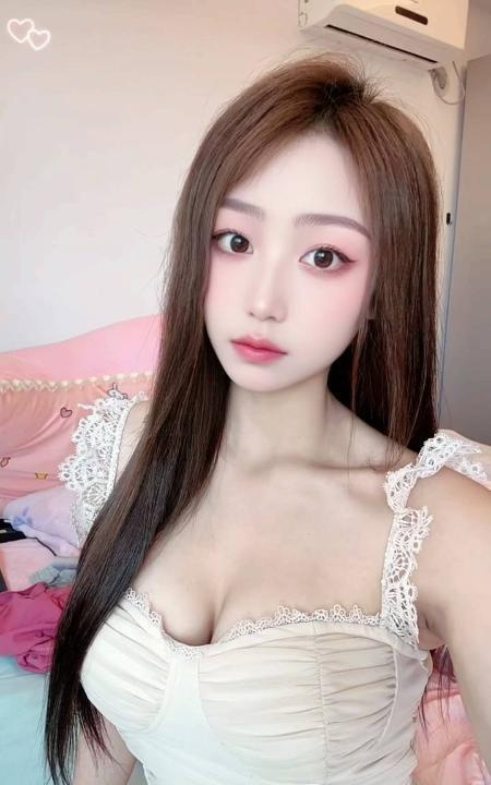 天府服务系甜甜
