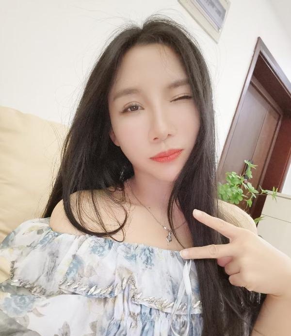 城西银泰温柔小蜜蜂
