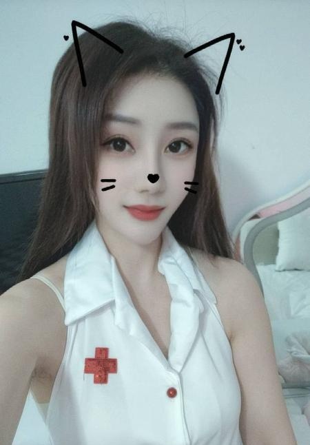 拱野黑丝性感瑶瑶