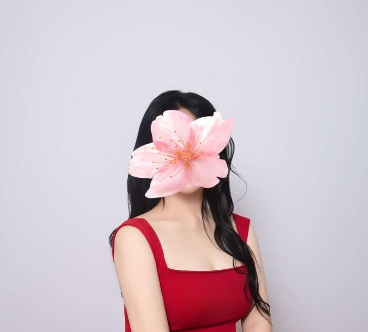 东门大桥三通小姐姐